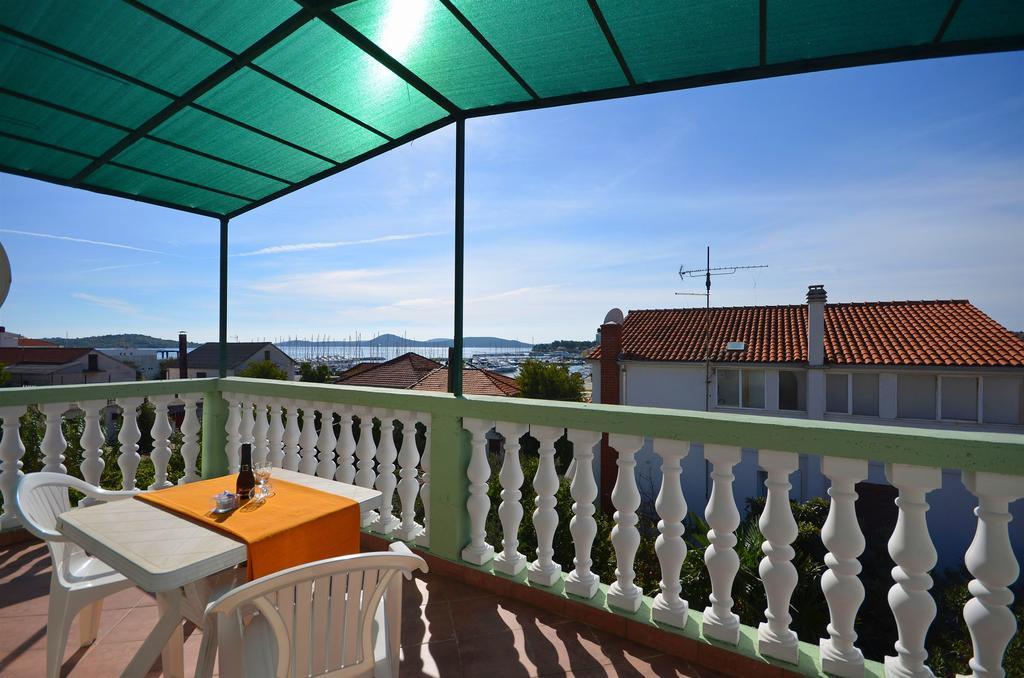 Apartments Nada Vodice Ngoại thất bức ảnh