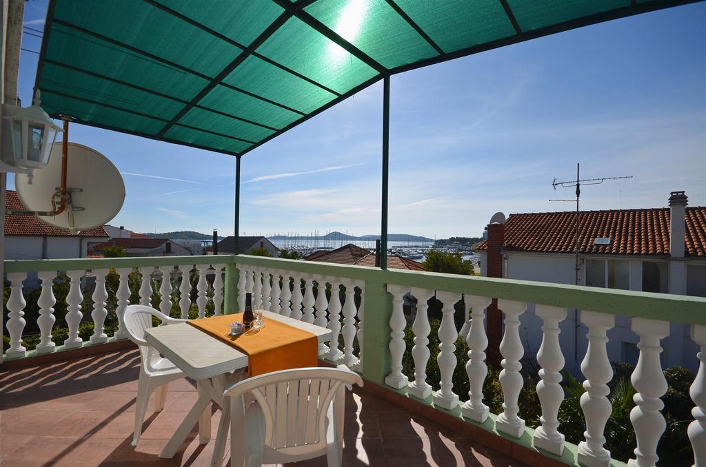 Apartments Nada Vodice Ngoại thất bức ảnh