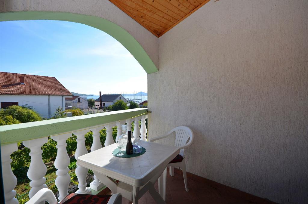 Apartments Nada Vodice Ngoại thất bức ảnh
