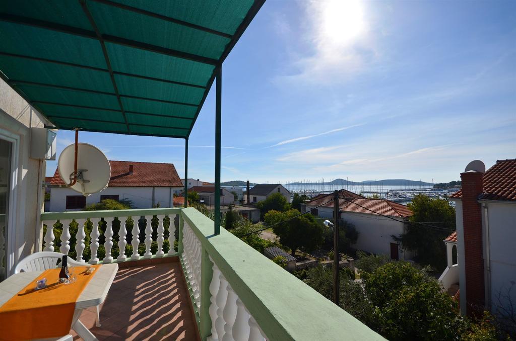Apartments Nada Vodice Ngoại thất bức ảnh